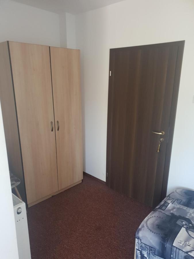 Pensiunea Heaven Bascov Exterior foto